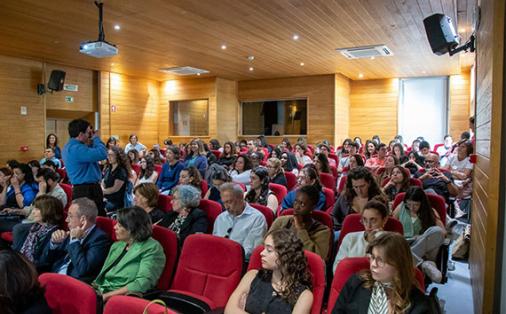 Violência doméstica e papel dos profissionais de saúde: debate em redor da série “Casa Abrigo”